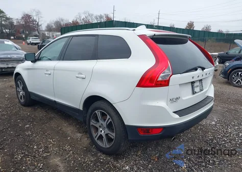 2012 Volvo Xc60 T6/T6 Platinum/T6 Premier Plus/T6 R-Design/T6 R-Design Platinum/T6 R-Design Premier Plus from USA, damaged, VIN YV4902DZ8C2308275